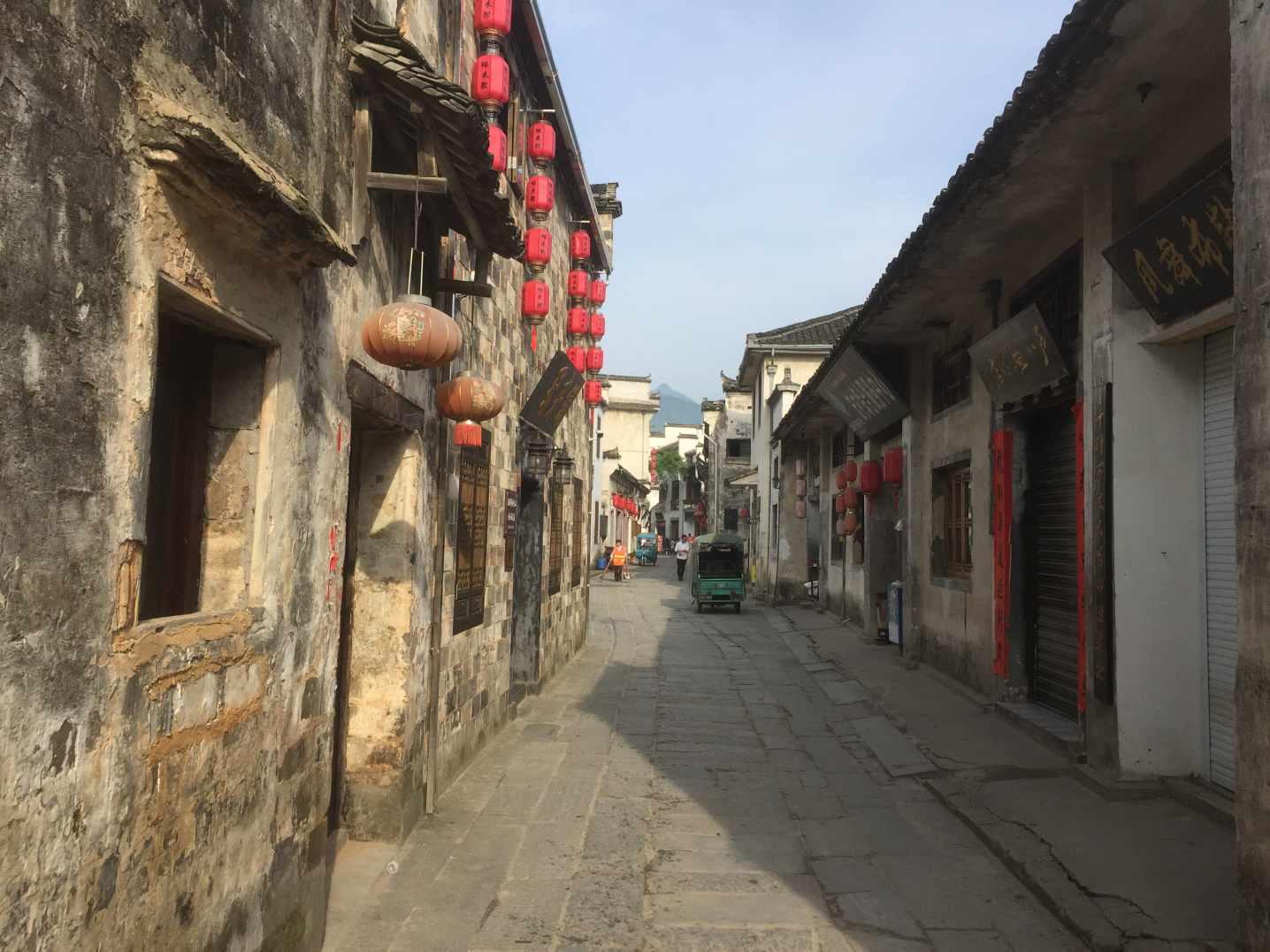 救援受困的小偷